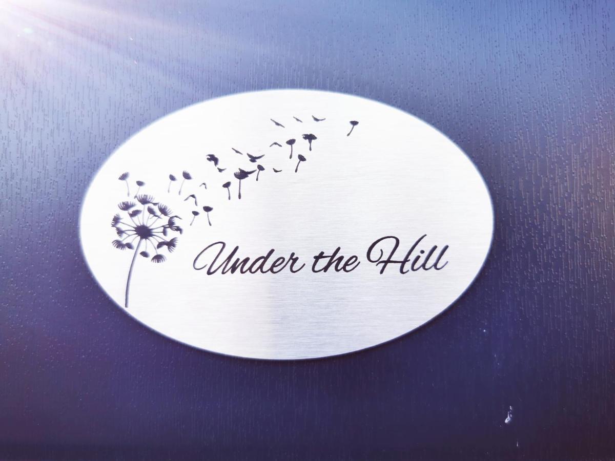 דירות באד מוסקאו Under The Hill 2 מראה חיצוני תמונה